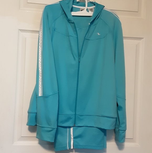 2 pc activewear set NWOT - Picture 1 of 8